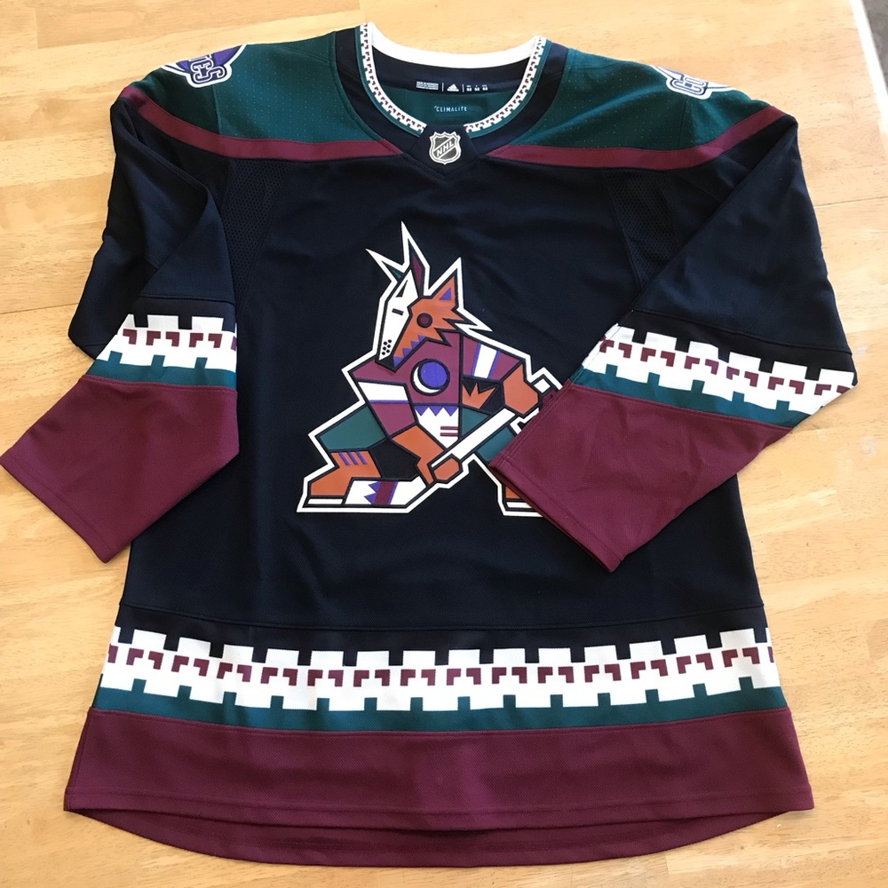 Authentic Coyotes NHL Jersey Kachina - Picture 1 of 8